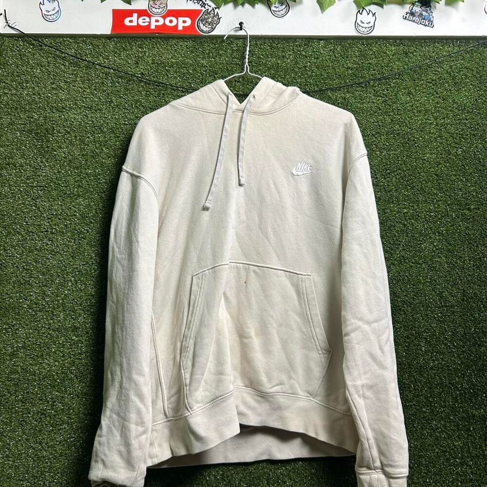 Nike Men's Cream and White Hoodie